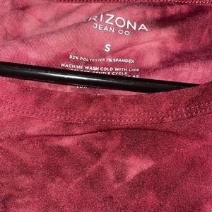 Arizona Co maroon tie dye shirt